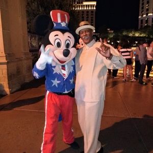 Meet your Posher, Eulias